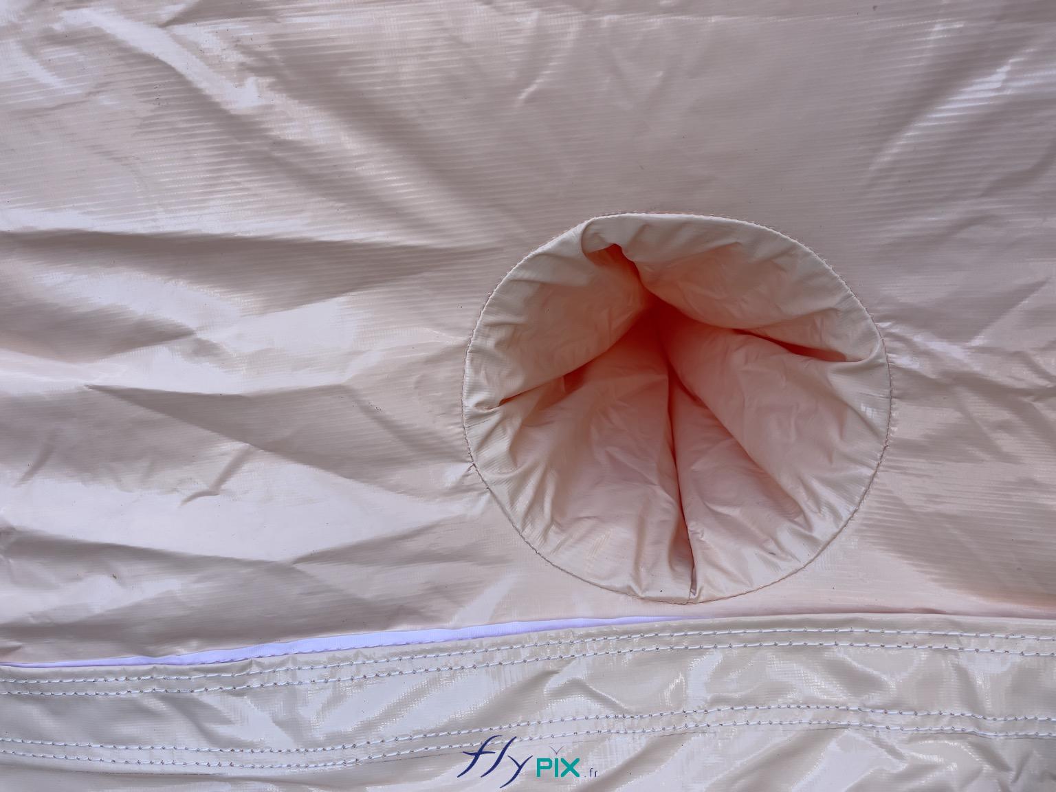 FLYPIX gros hangar gonflable militaire interface manchon trou gaine passe fils electriques 30