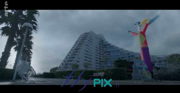 FlyPix Skydancer JOKER film BASSE SAISON 8 wpp1676409444937
