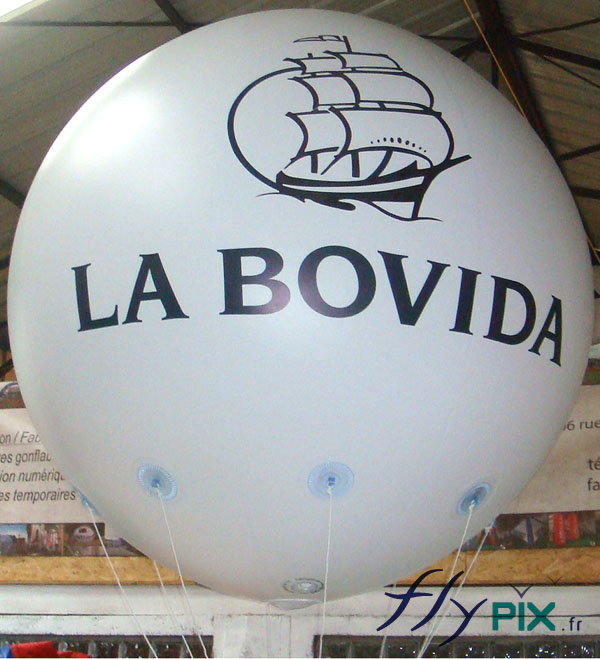 Ballon publicitaire sphérique avec marquage de logo personnalisé en impression numérique couleur.
