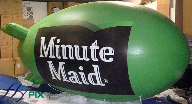 Dirigeable publicitaire boissons Minute Maid